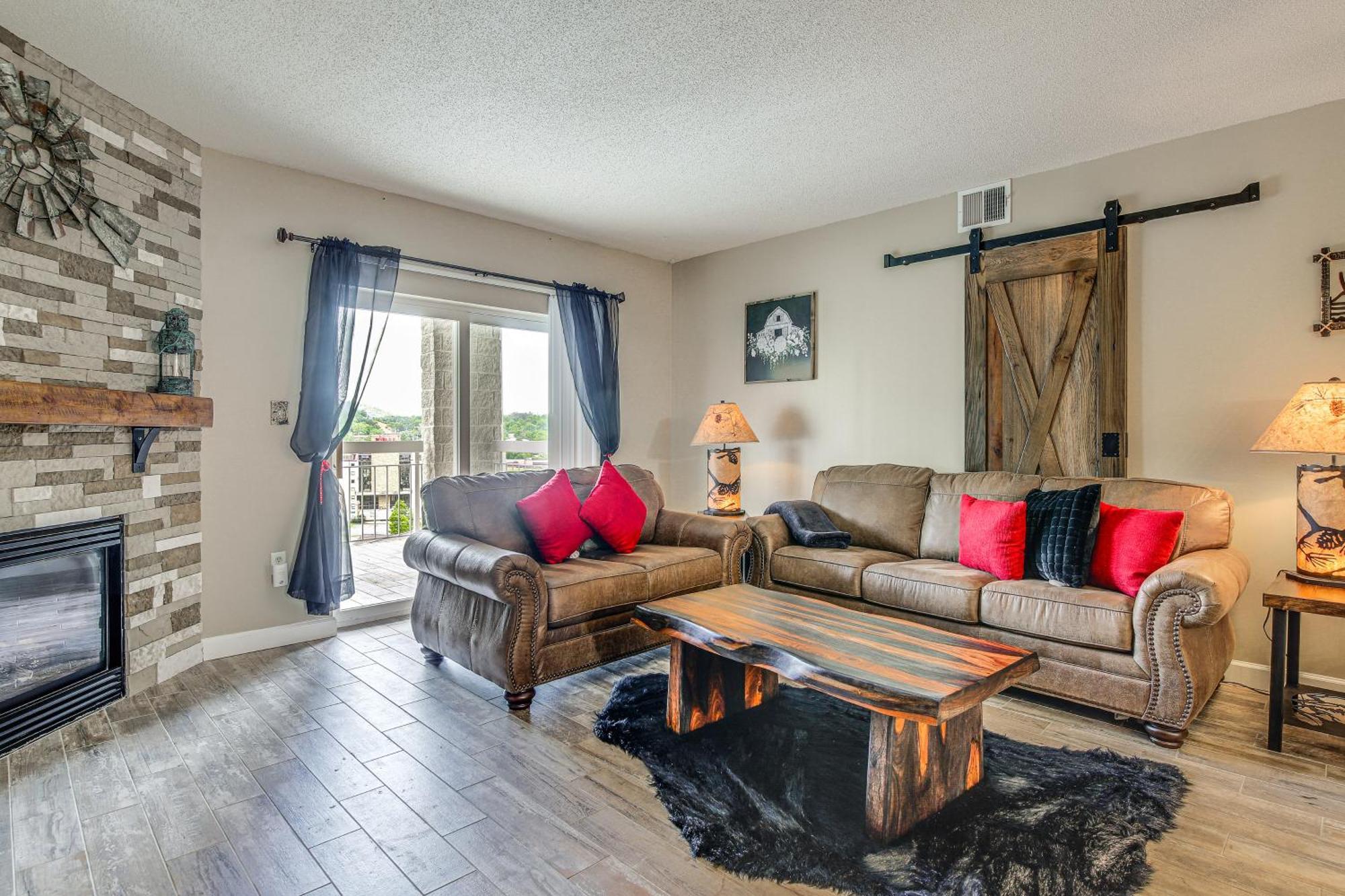 Pigeon Forge Condo With Pools About 3 Mi To Dollywood! Ngoại thất bức ảnh